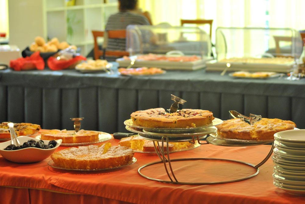 colazione hotel bahamas rimini 01