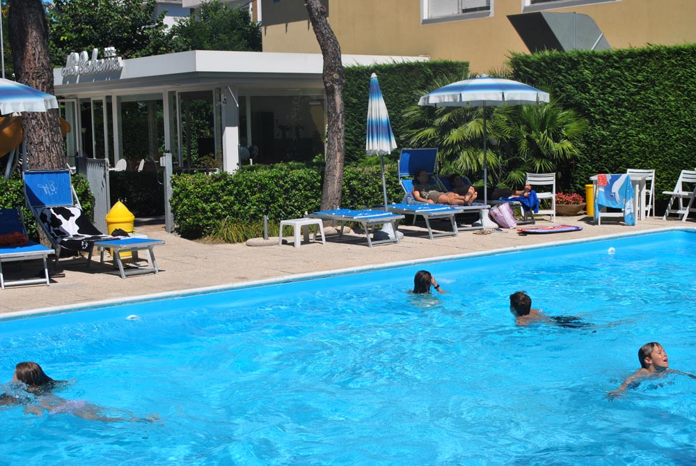 hotel bahama 51