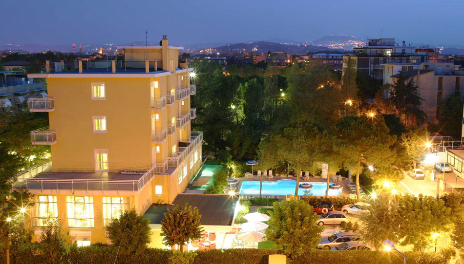 hotel-bahama-rimini