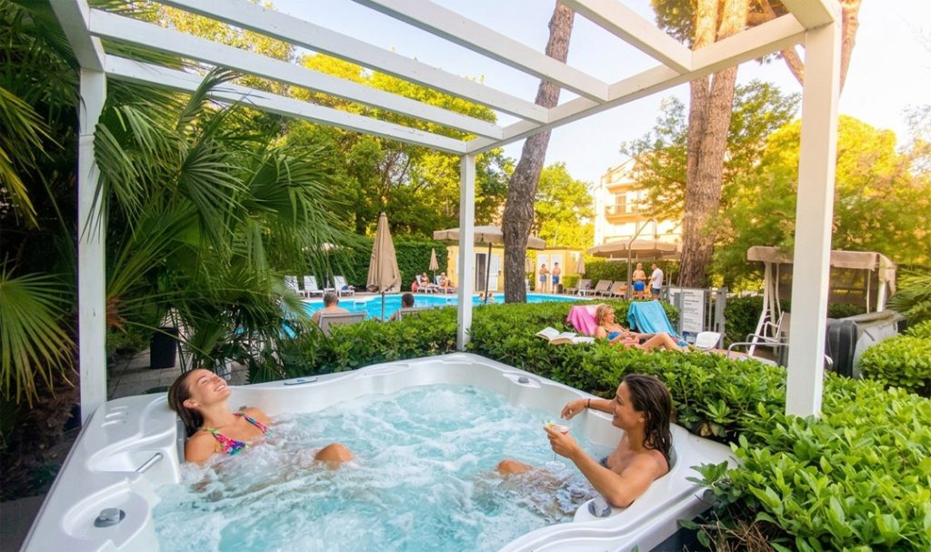 hotel Bahama hotel con piscina rimini 2